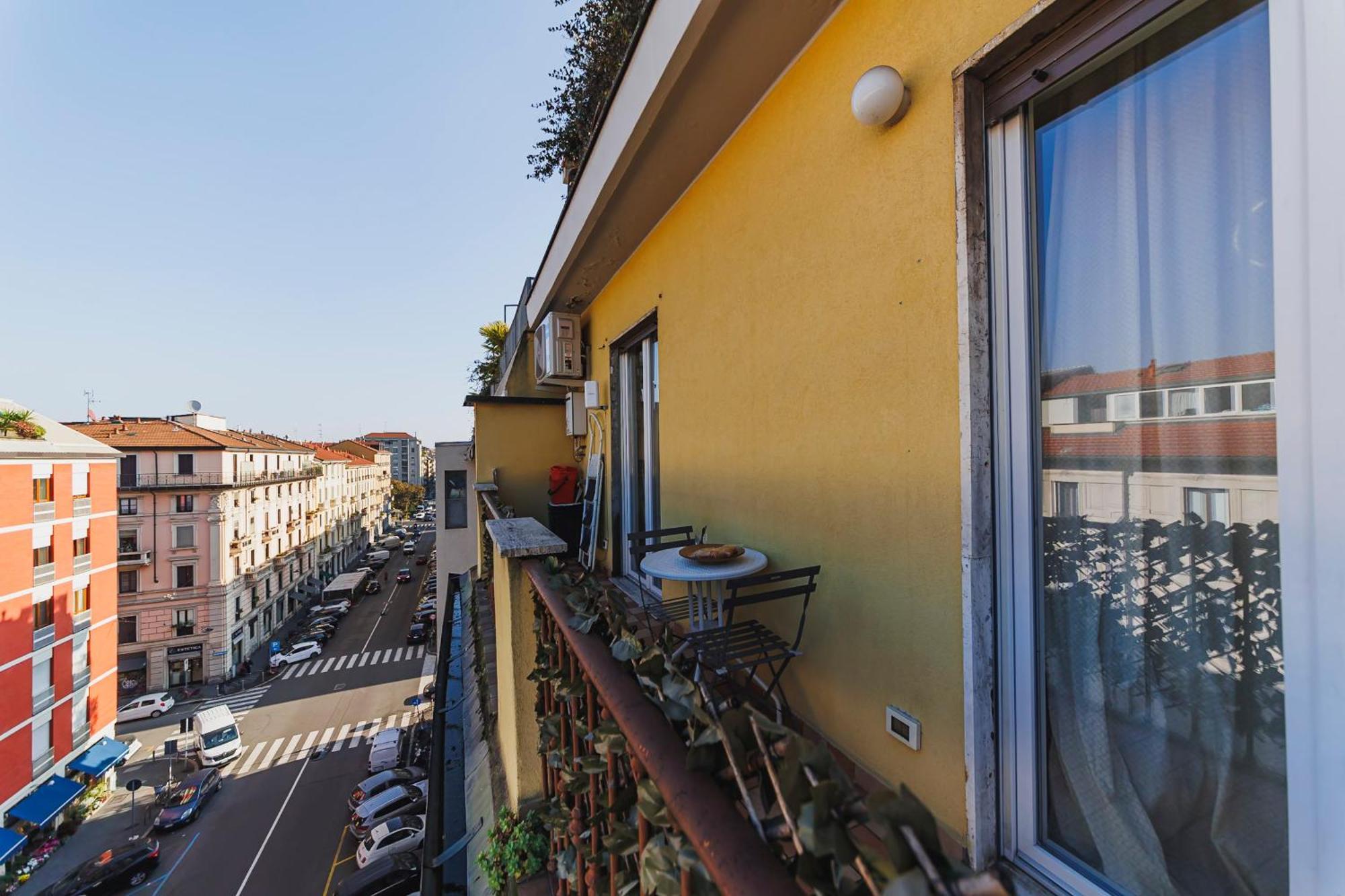 Luminoso Apt In Porta Venezia ミラノ エクステリア 写真