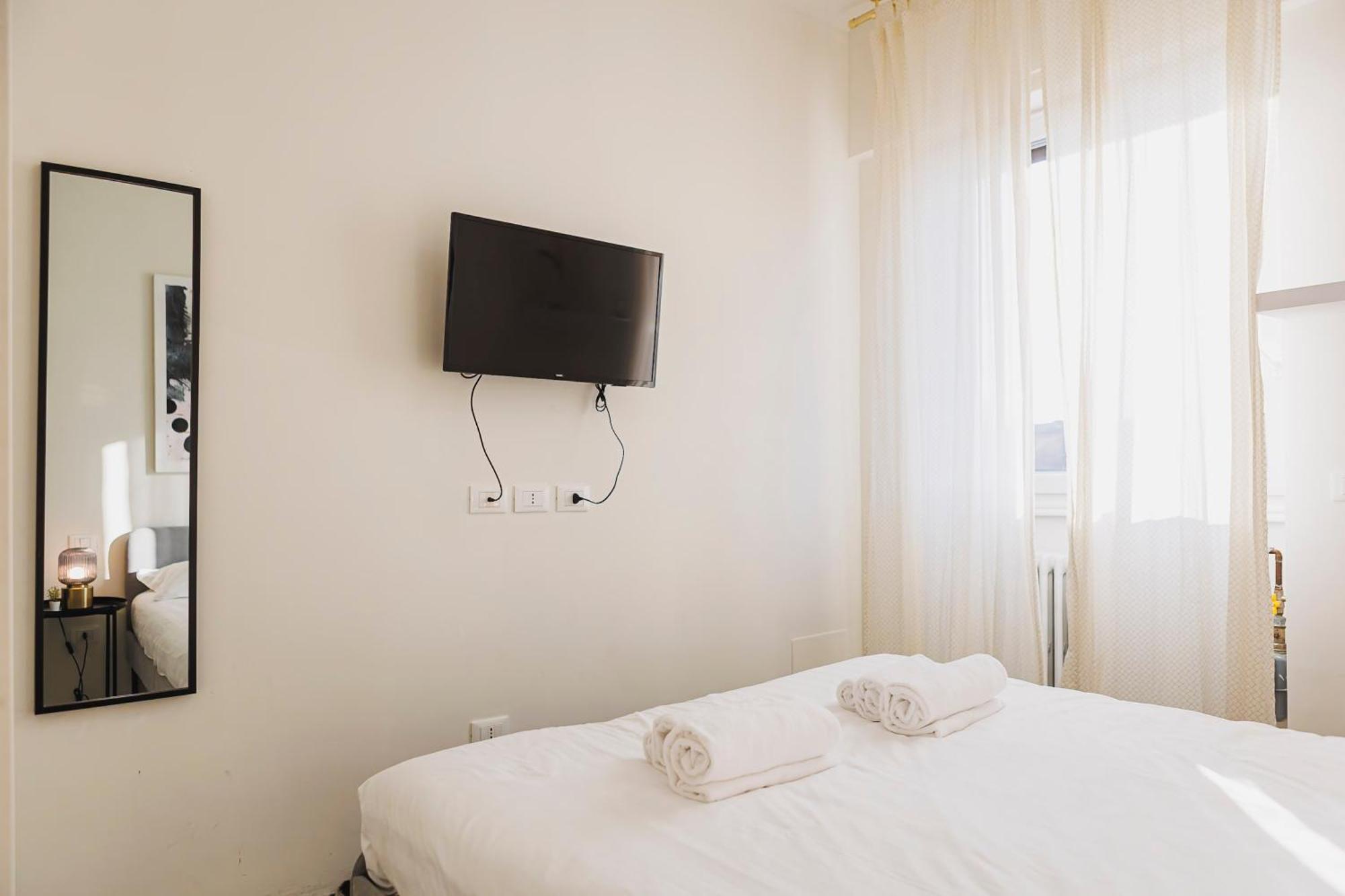 Luminoso Apt In Porta Venezia ミラノ エクステリア 写真